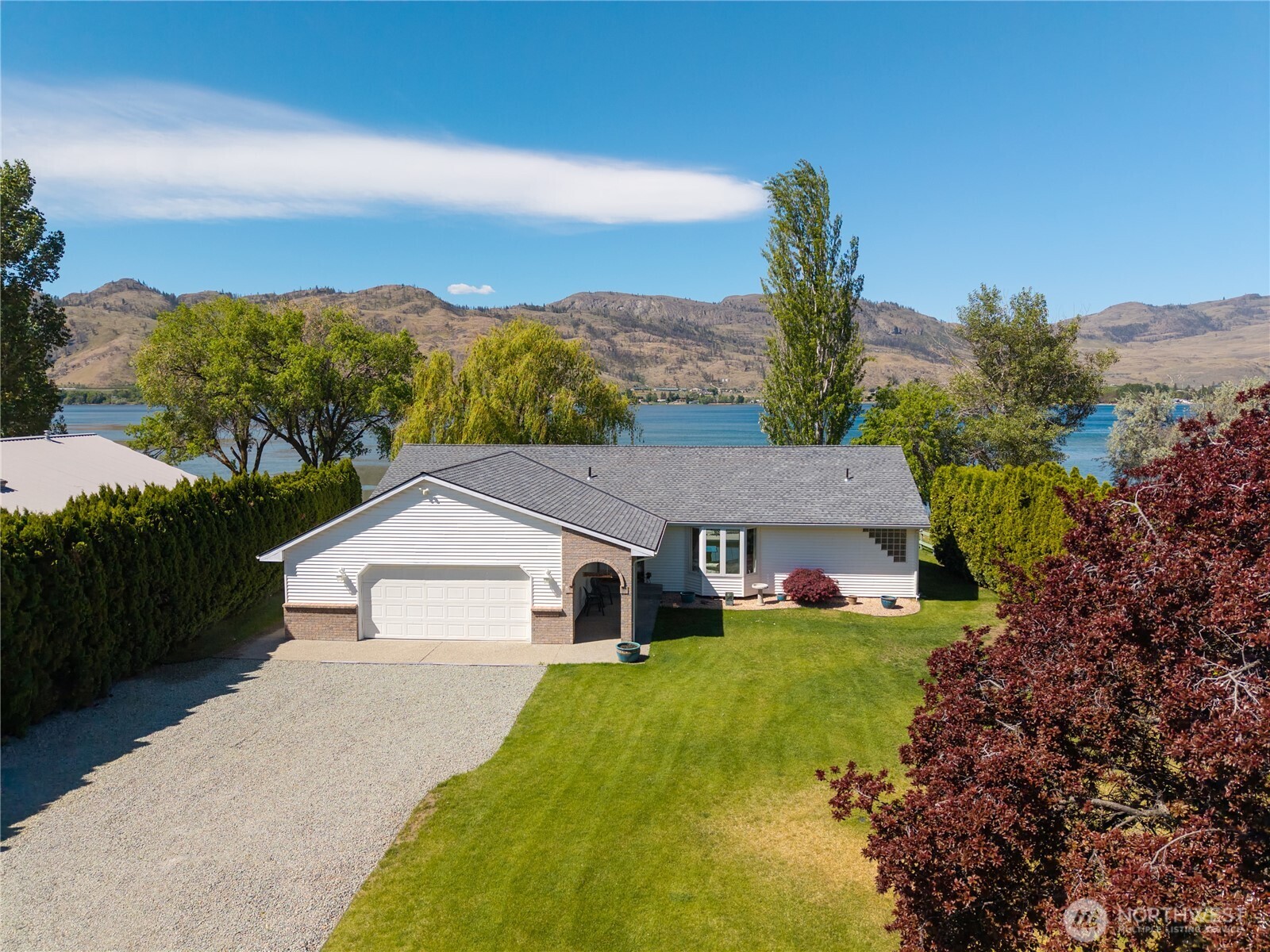 428 Eastlake Road Oroville WA 98844