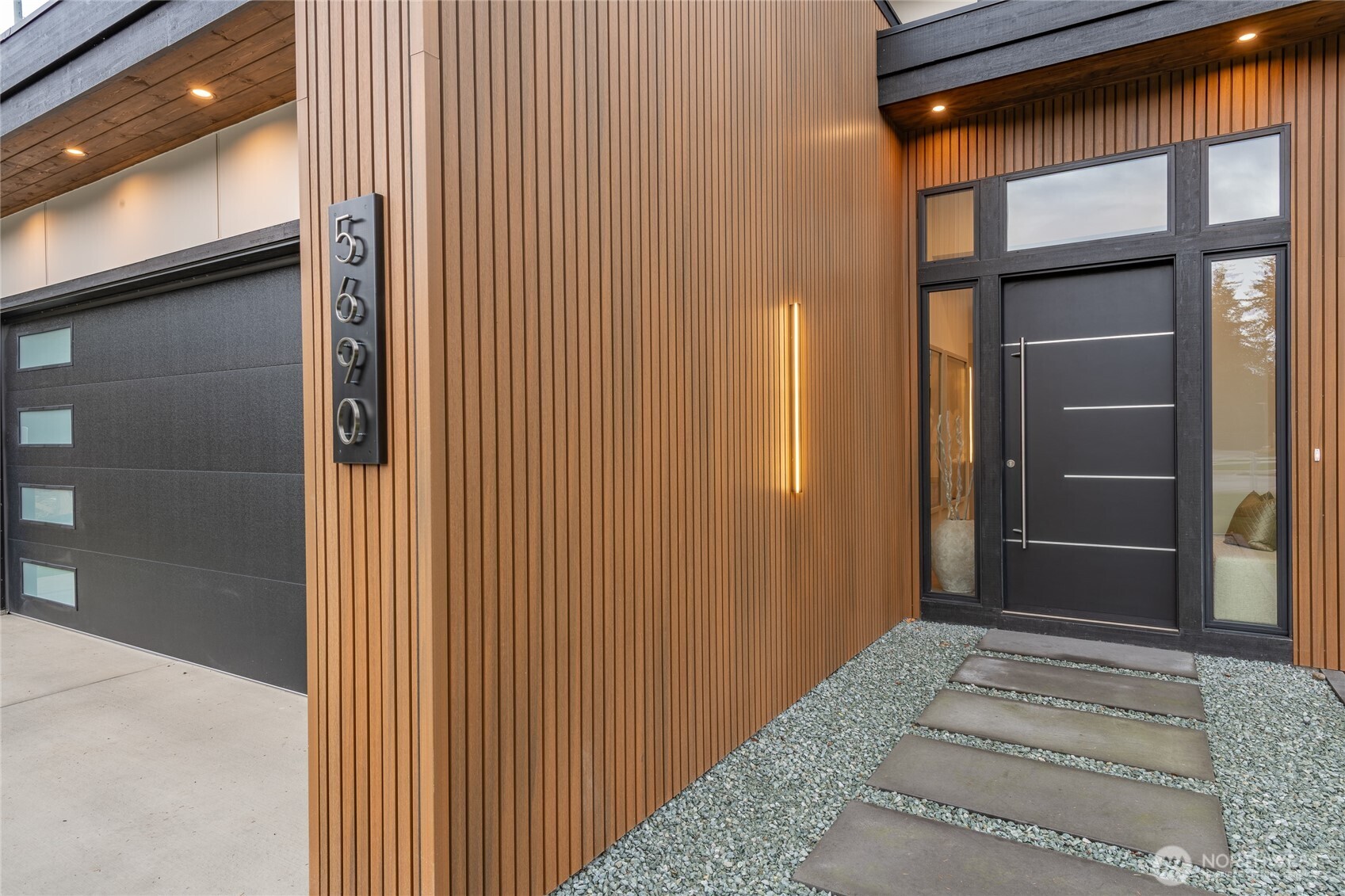 5690 Lux Lane Blaine WA 98230