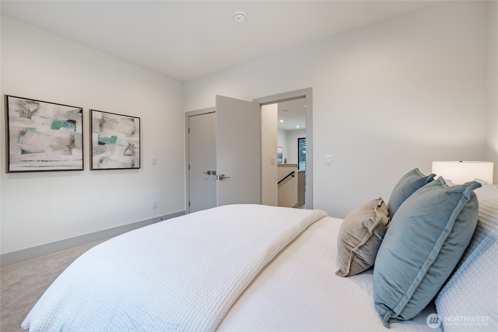 5690 Lux Lane Blaine WA 98230