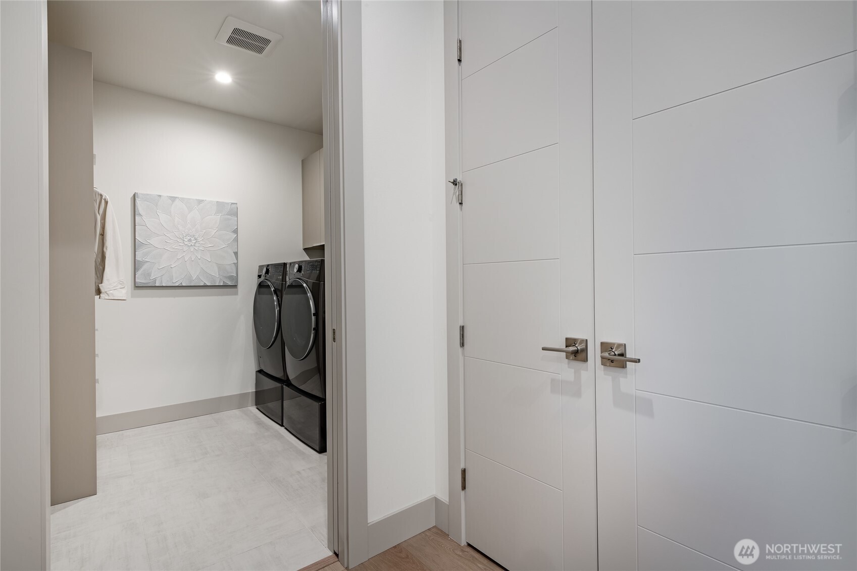 5690 Lux Lane Blaine WA 98230