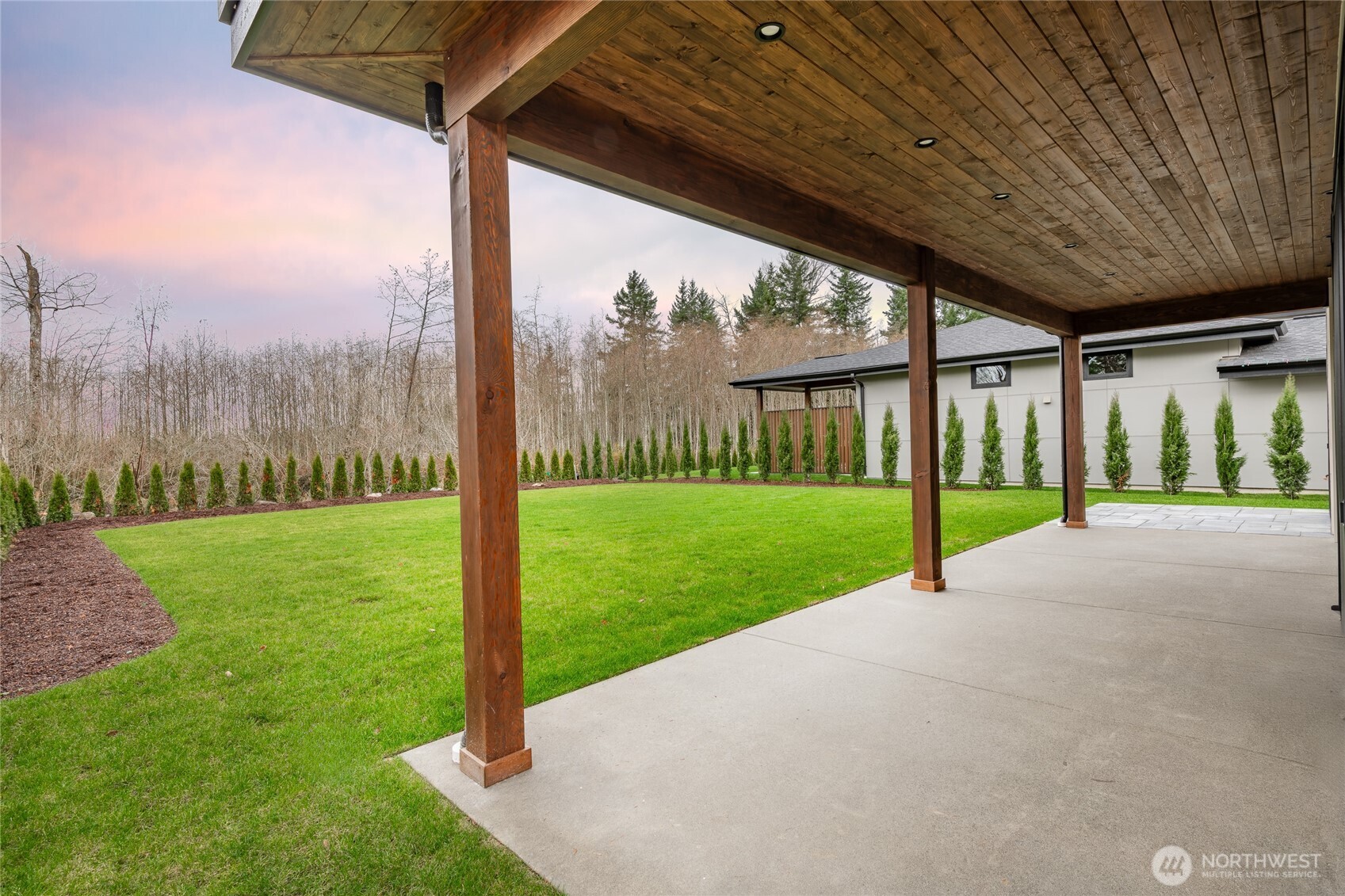 5690 Lux Lane Blaine WA 98230