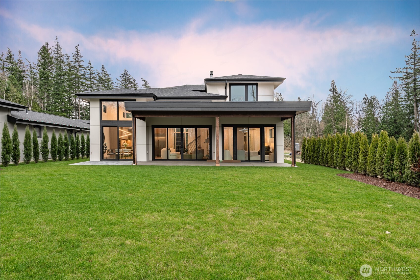 5690 Lux Lane Blaine WA 98230