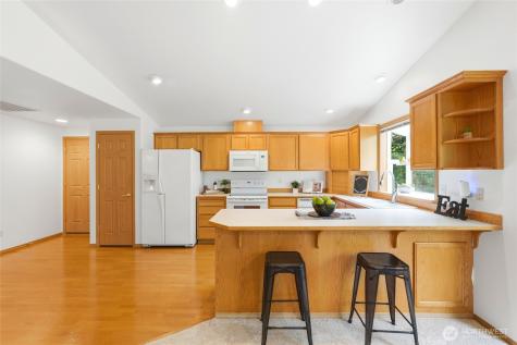 5106 68th Avenue NE Marysville WA 98270