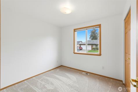 5106 68th Avenue NE Marysville WA 98270