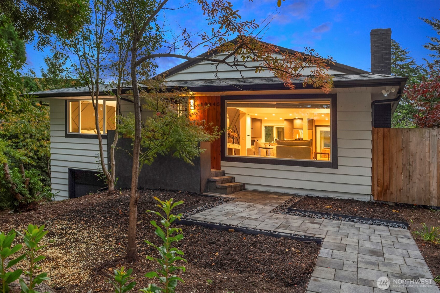 10045 NE 15th Street Bellevue WA 98004