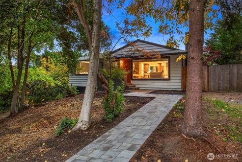 10045 NE 15th Street Bellevue WA 98004