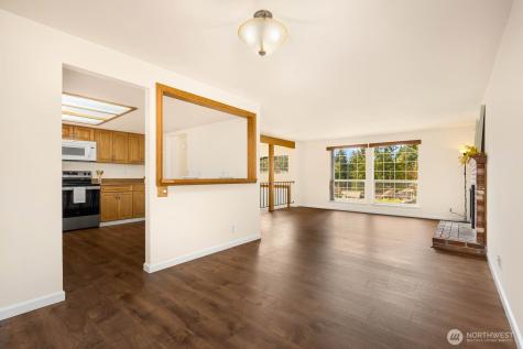 31646 45th Place SW Federal Way WA 98023