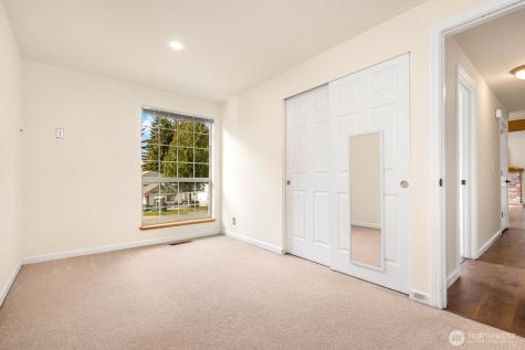 31646 45th Place SW Federal Way WA 98023