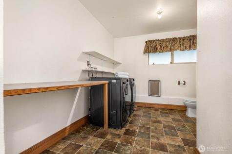 31646 45th Place SW Federal Way WA 98023