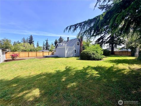 10216 Ainsworth Avenue S Tacoma WA 98444