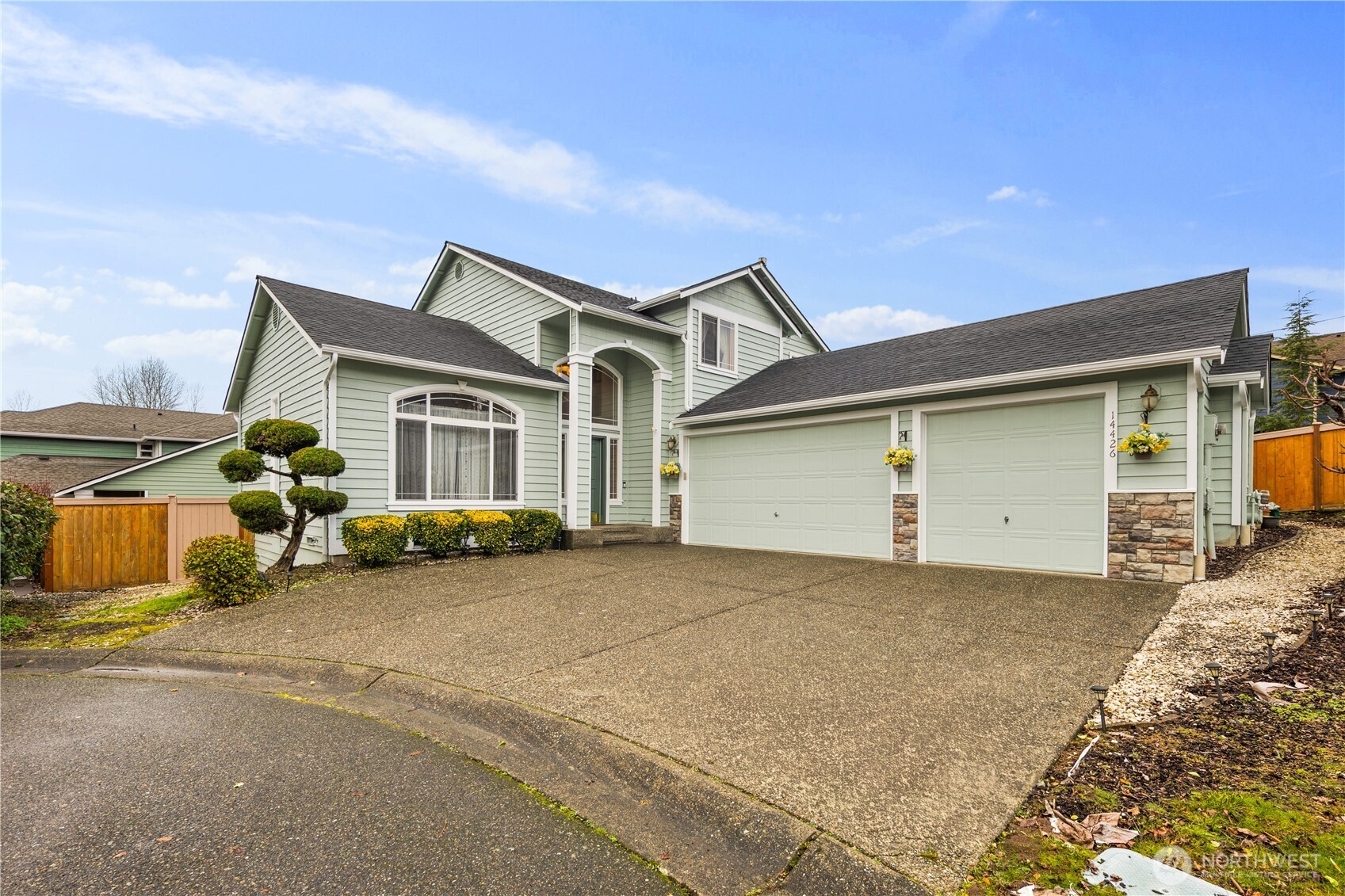 14426 19th Avenue W Lynnwood WA 98087