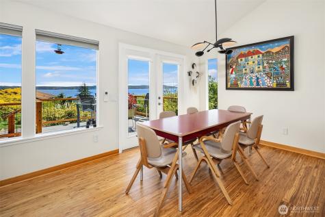 25918 75th Avenue SW Vashon WA 98070