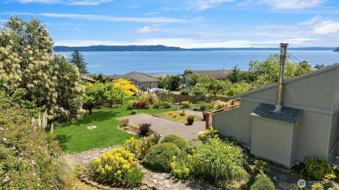 25918 75th Avenue SW Vashon WA 98070