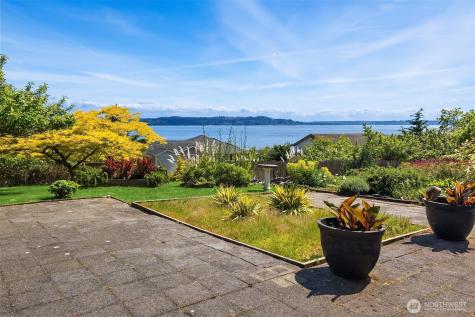 25918 75th Avenue SW Vashon WA 98070