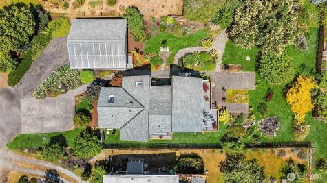 25918 75th Avenue SW Vashon WA 98070