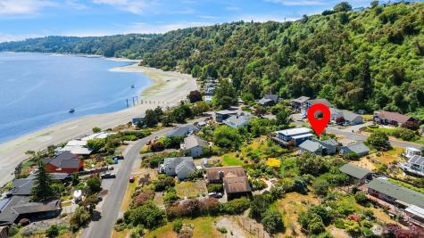 25918 75th Avenue SW Vashon WA 98070