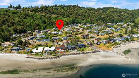 25918 75th Avenue SW Vashon WA 98070