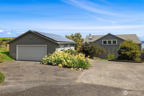 25918 75th Avenue SW Vashon WA 98070