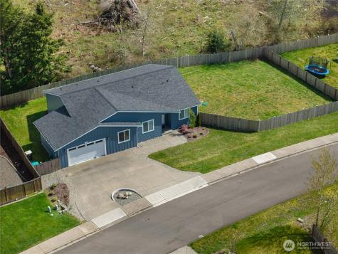 903 Cody Street SE Rainier WA 98576