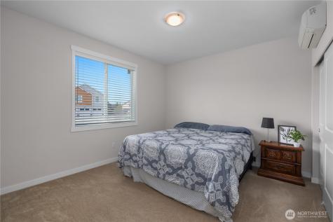 903 Cody Street SE Rainier WA 98576