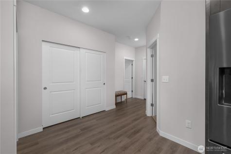903 Cody Street SE Rainier WA 98576