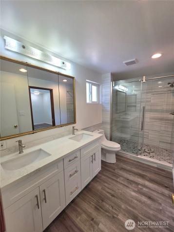 7111 Meadowdale Beach Road Edmonds WA 98026