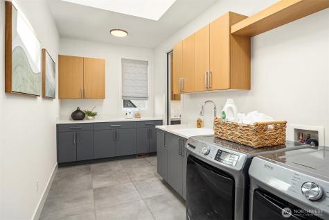 9222 116th Avenue NE Kirkland WA 98033