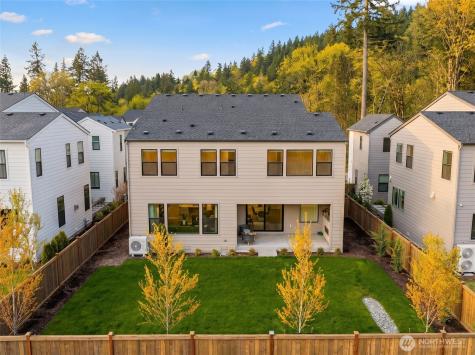 13793 SE 84th Street Newcastle WA 98059