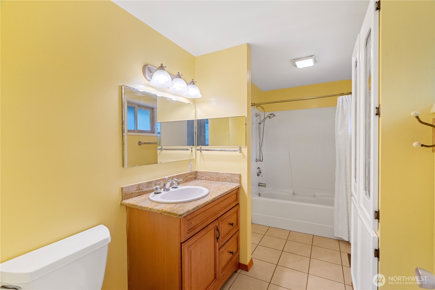 456 Snahapish Avenue SE Ocean Shores WA 98569