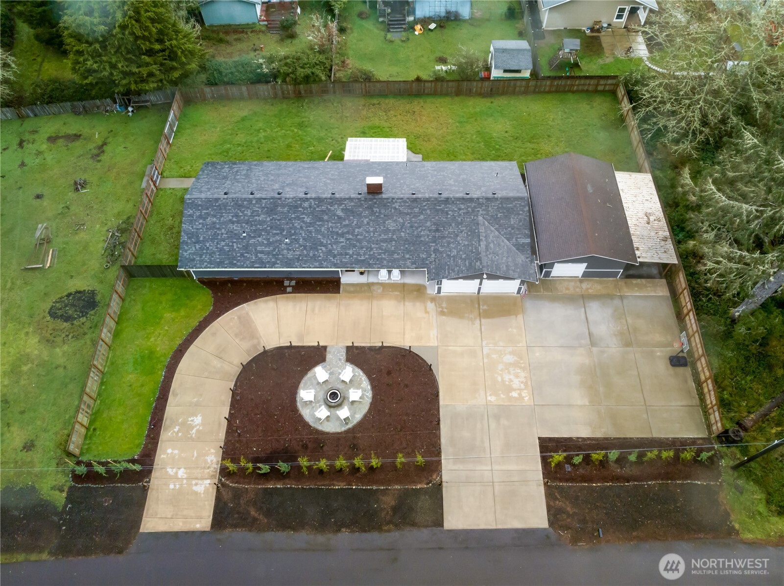 456 Snahapish Avenue SE Ocean Shores WA 98569