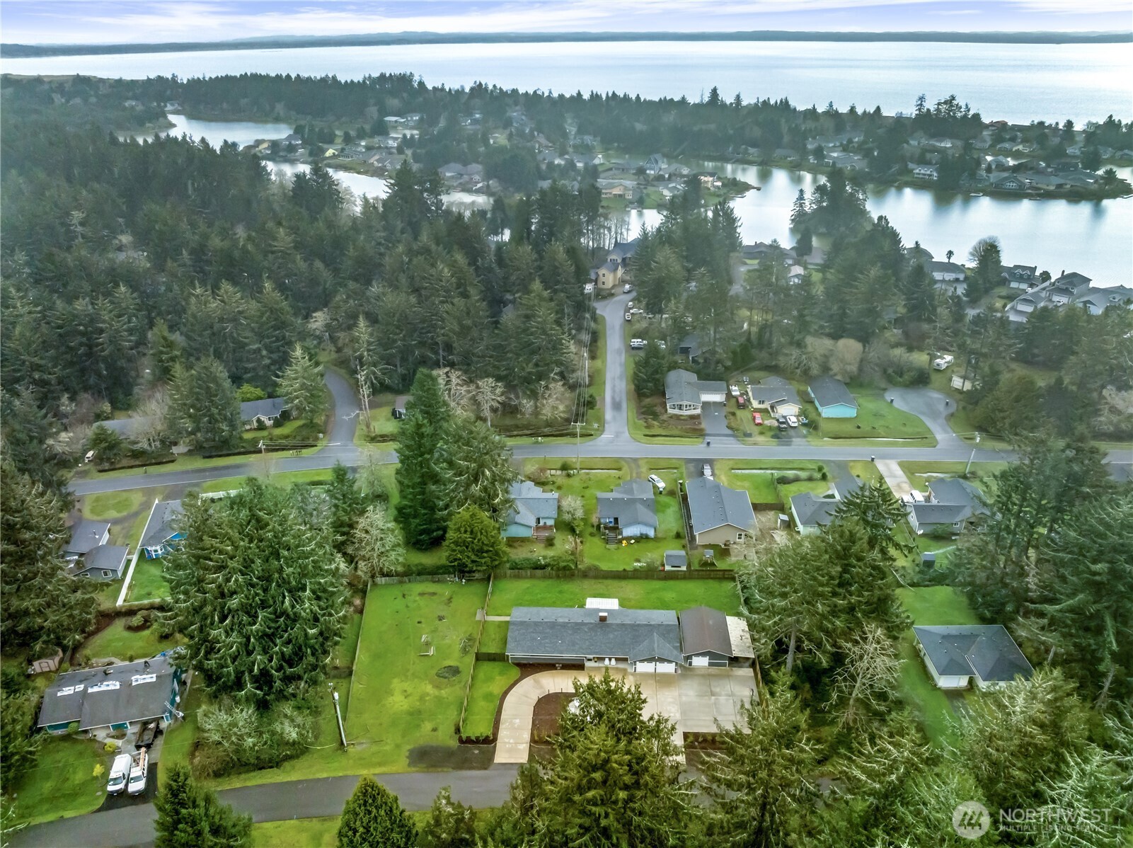 456 Snahapish Avenue SE Ocean Shores WA 98569