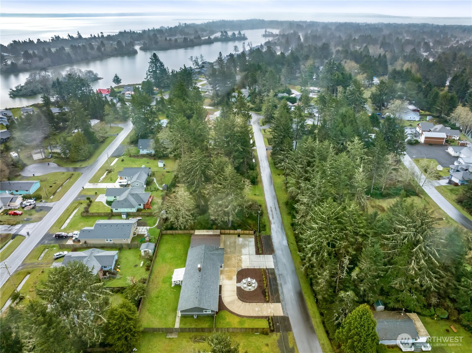 456 Snahapish Avenue SE Ocean Shores WA 98569