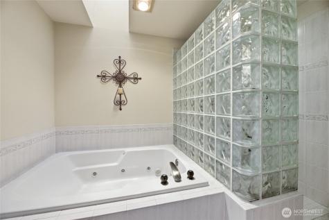 13623 113th Street Ct E Puyallup WA 98374