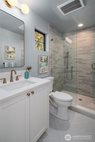 12416 NE 72nd Street Kirkland WA 98033