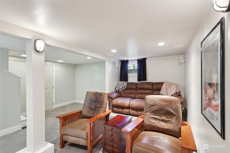 27124 35th Avenue NE Arlington WA 98223