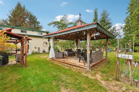 27124 35th Avenue NE Arlington WA 98223