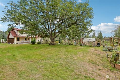27124 35th Avenue NE Arlington WA 98223