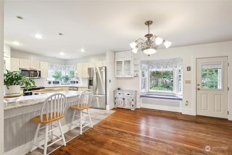 27124 35th Avenue NE Arlington WA 98223