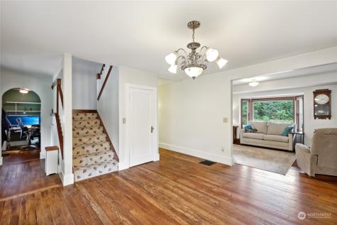 27124 35th Avenue NE Arlington WA 98223