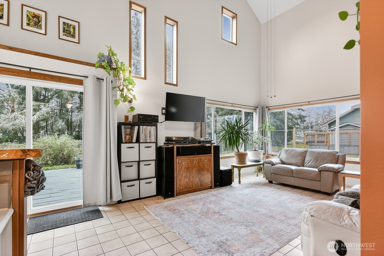 737 Dover Court SE Ocean Shores WA 98569