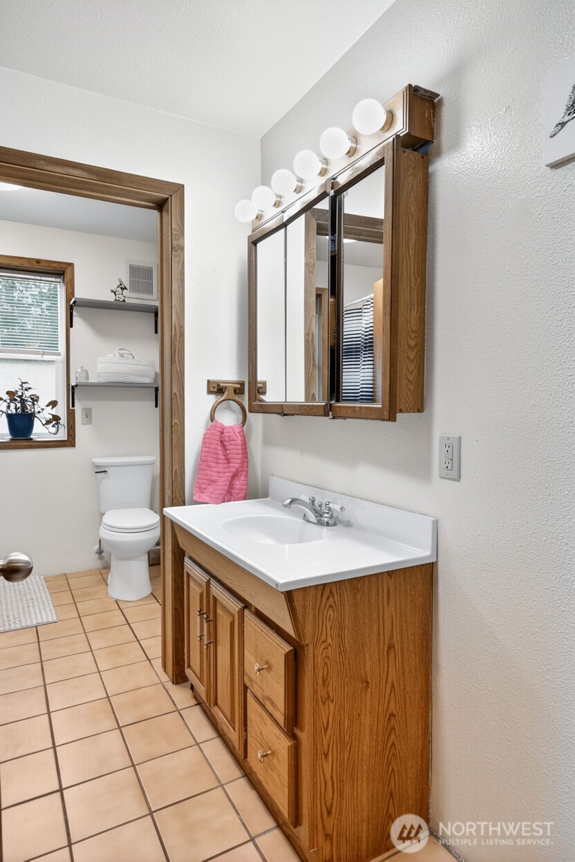 737 Dover Court SE Ocean Shores WA 98569