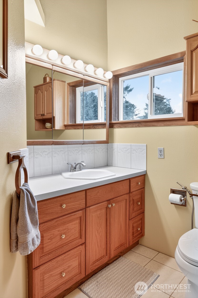737 Dover Court SE Ocean Shores WA 98569