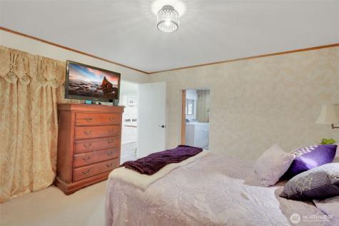 284 Division Avenue Morton WA 98356