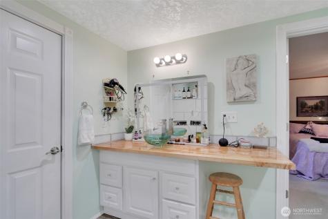 284 Division Avenue Morton WA 98356