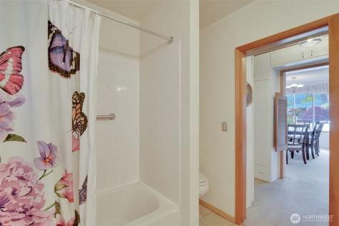 284 Division Avenue Morton WA 98356