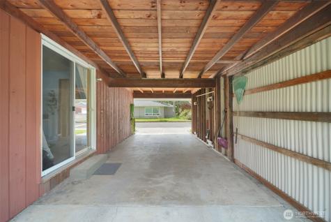 284 Division Avenue Morton WA 98356