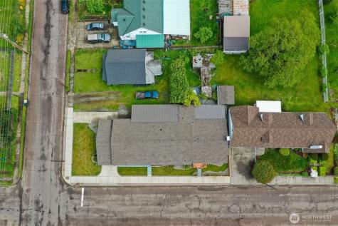 284 Division Avenue Morton WA 98356