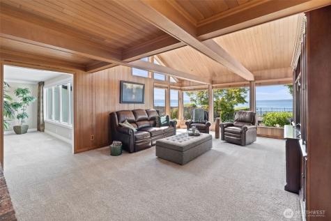 18141 Normandy Terrace SW Normandy Park WA 98166