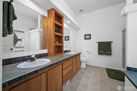 155 Airport Perimeter Way Decatur Island WA 98221