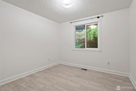 14403 SE 139th Place Renton WA 98059